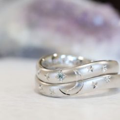 浜松　プラチナ結婚指輪・鍛造　三日月と星がキラキラ輝く