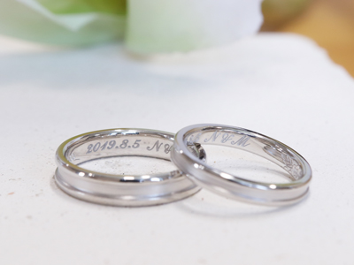 浜松　プラチナ【オーダーメイド結婚指輪】リングの内側でオリジナルを表現（アジサイ）