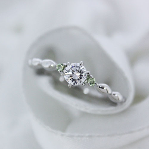 浜松　婚約指輪　枠代76,000円(税抜)～華奢なアームがかわいいリング