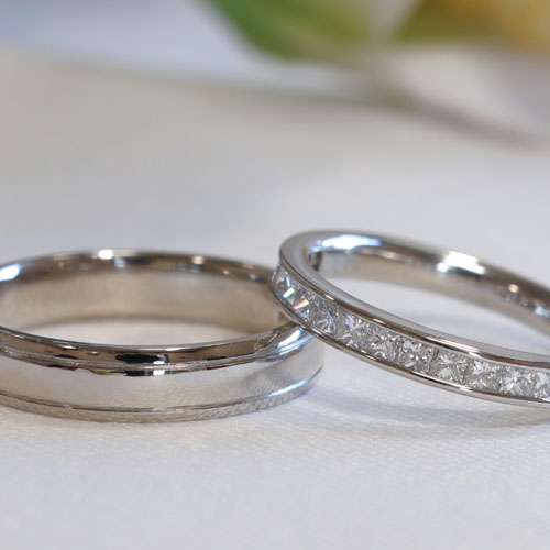 浜松　結婚指輪・鍛造　上品な輝きのプリンセスカットエタニティリング