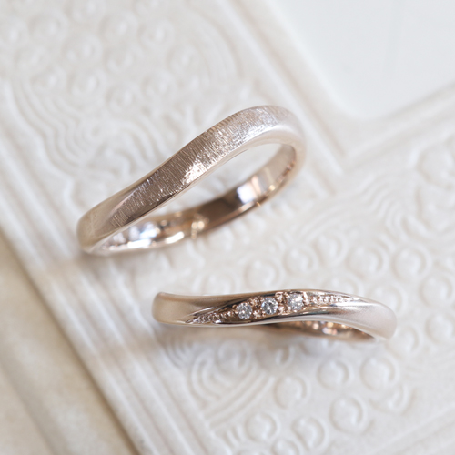 浜松　ゴールド【手作り結婚指輪】マット加工でダイヤモンドの煌めきアップ