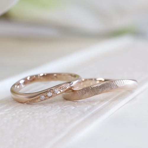 浜松　ゴールド【手作り結婚指輪】マット加工でダイヤモンドの煌めきアップ