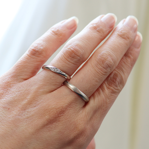 浜松　プラチナ【オーダーメイド結婚指輪】シックな印象のひし形モチーフ