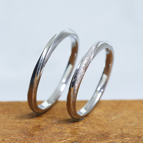 浜松　プラチナ【オーダーメイド結婚指輪】一筋の流星をイメージしたスターダスト