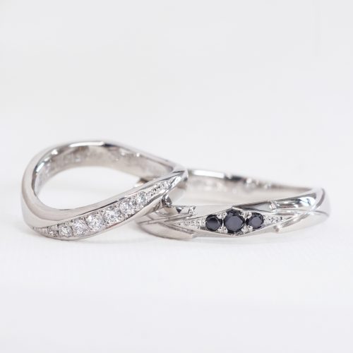 浜松【手作り結婚指輪】ひし形モチーフ　ブラックダイヤモンド