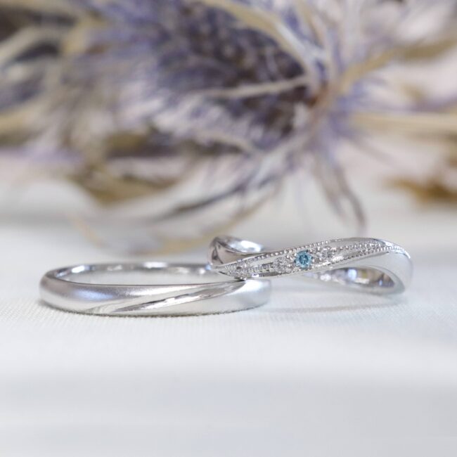 浜松　手作り結婚指輪／爽やかアイスブルーのカラーダイヤモンド