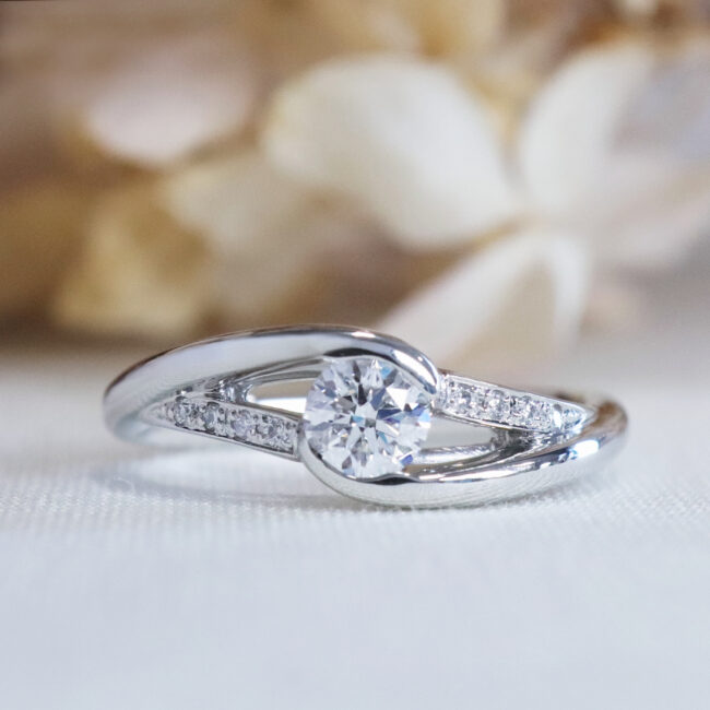 浜松　フラットで使いやすいデザインの婚約指輪