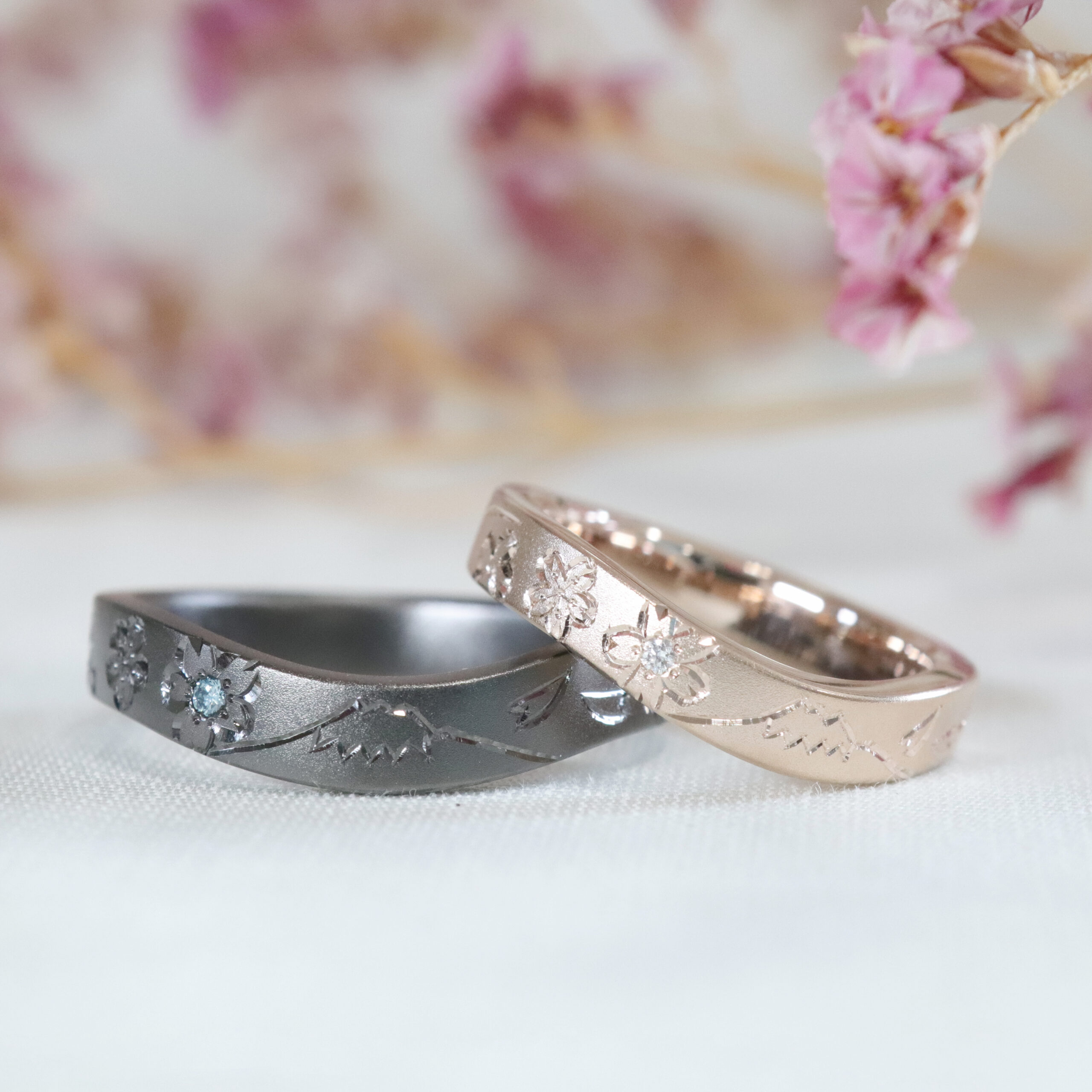 浜松　オーダーメイド結婚指輪／手彫りの富士山と桜、ブラックコーティング