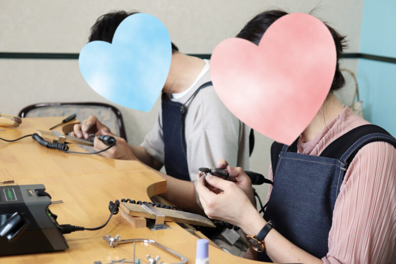 手作り結婚指輪「金属加工に興味があった」