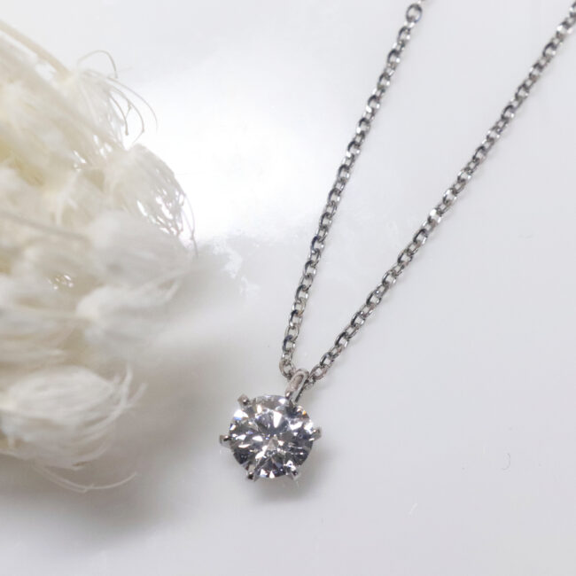 浜松　オーダーメイド婚約指輪／ダイヤモンドが引き立つシンプル6本爪